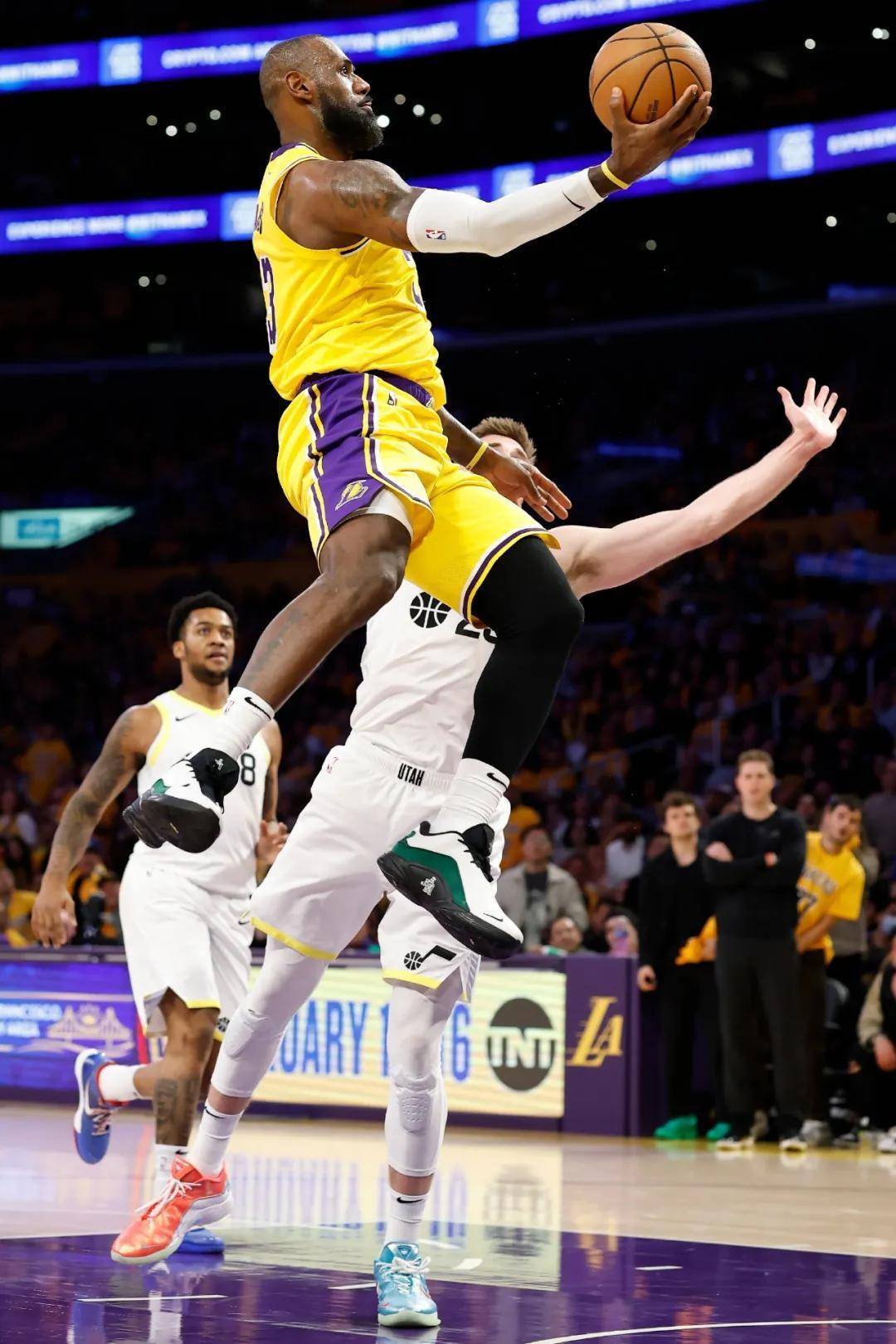 YABO-关于东契奇新星突破纪录表现惊艳，塞尔维亚队未来可期！的信息